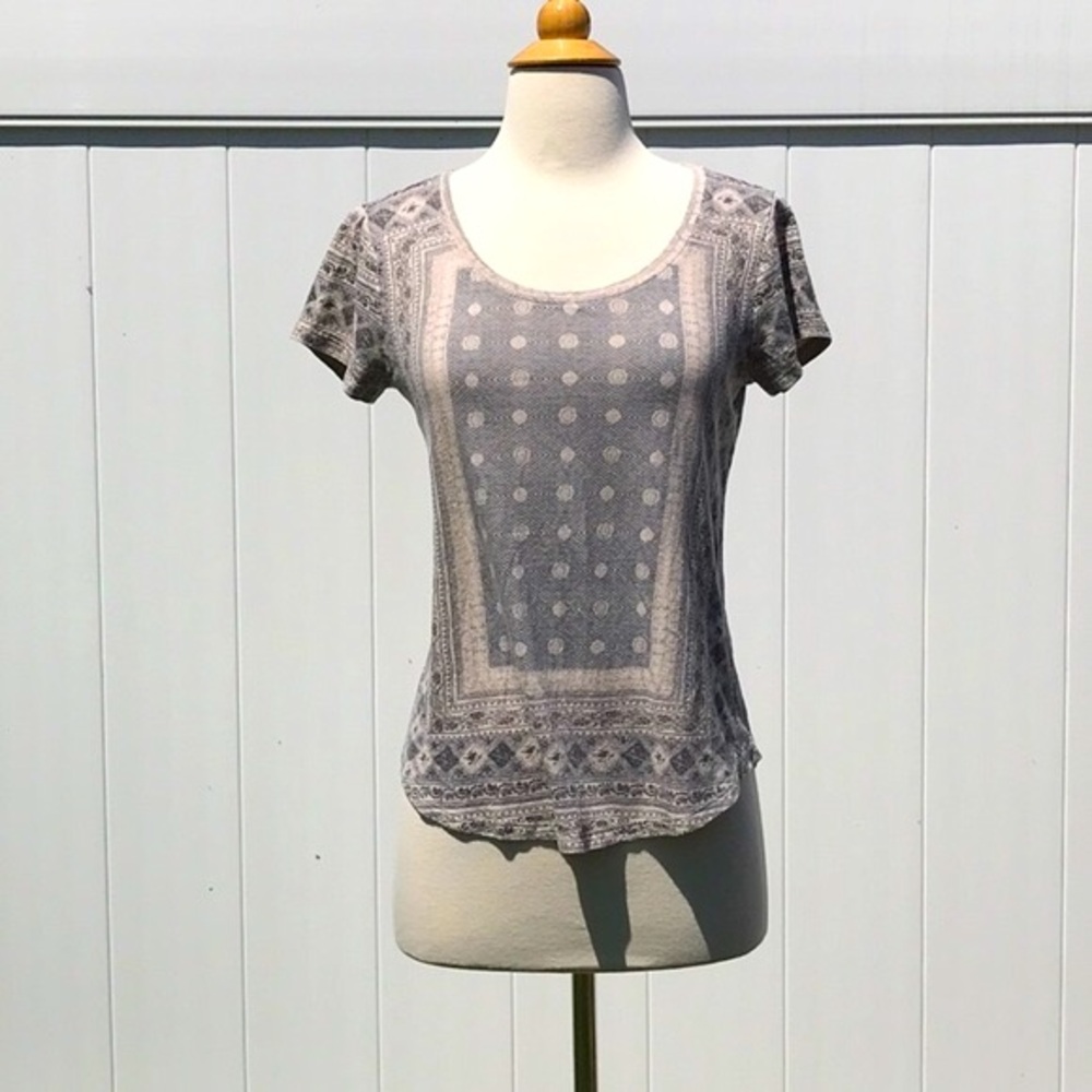 Lucky 🍀 Brand Scoop Neck Short Sleeve Blue/Gray/Tan PrintT Shirt Size Medium